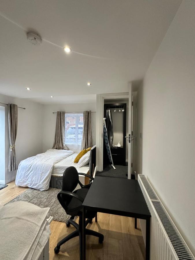 Keedonwood Road Bromley, Rooms With Free Wifi 外观 照片